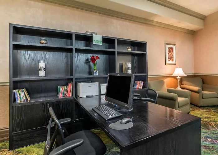 Clarion Hotel & Conference Centre Sherwood Park