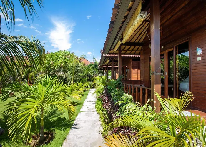 D'Muncuk Huts Lembongan Hotel