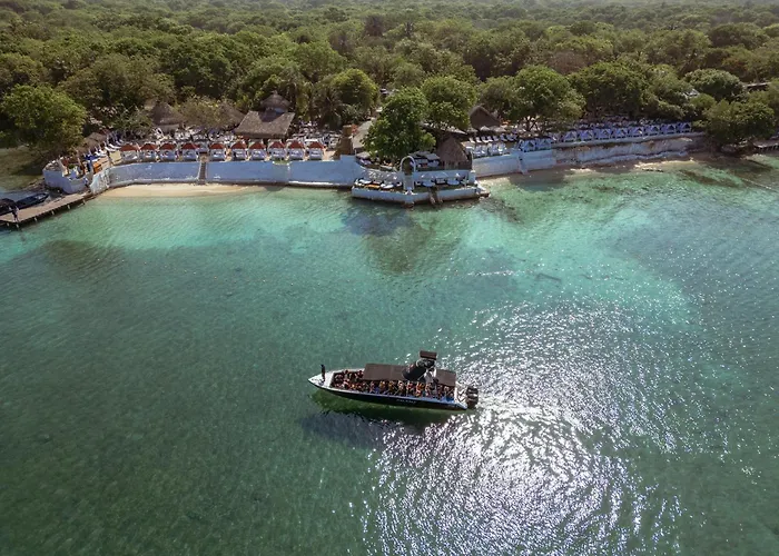 Bora Bora Beach Club Cartagena Isla Grande 