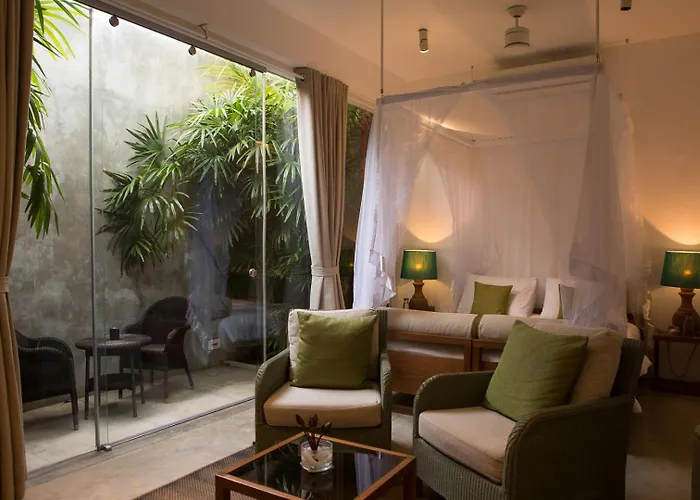 Sri Sharavi Beach Villas & Spa - With 43 Metre Saltwater Infinity Pool Mirissa