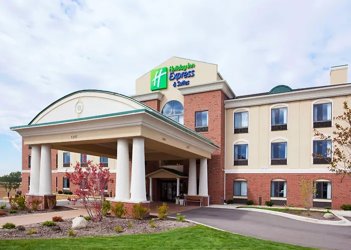 Holiday Inn Express Hotel & Suites Howell By Ihg
