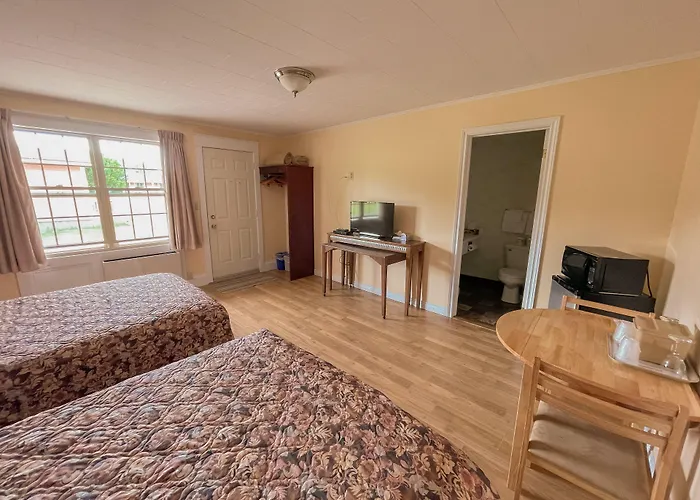 Silverwood Motel Cavendish