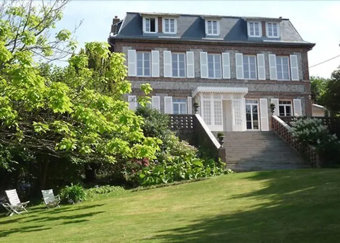 Castel De La Terrasse Bed & Breakfast Etretat