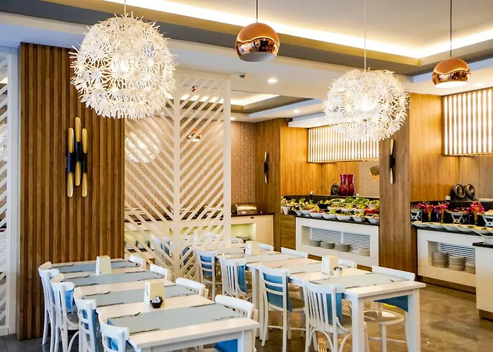 Istanbul Beach Hotel Kemer
