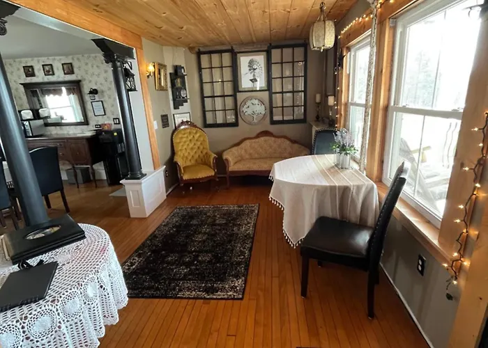 The Greenfield Inn